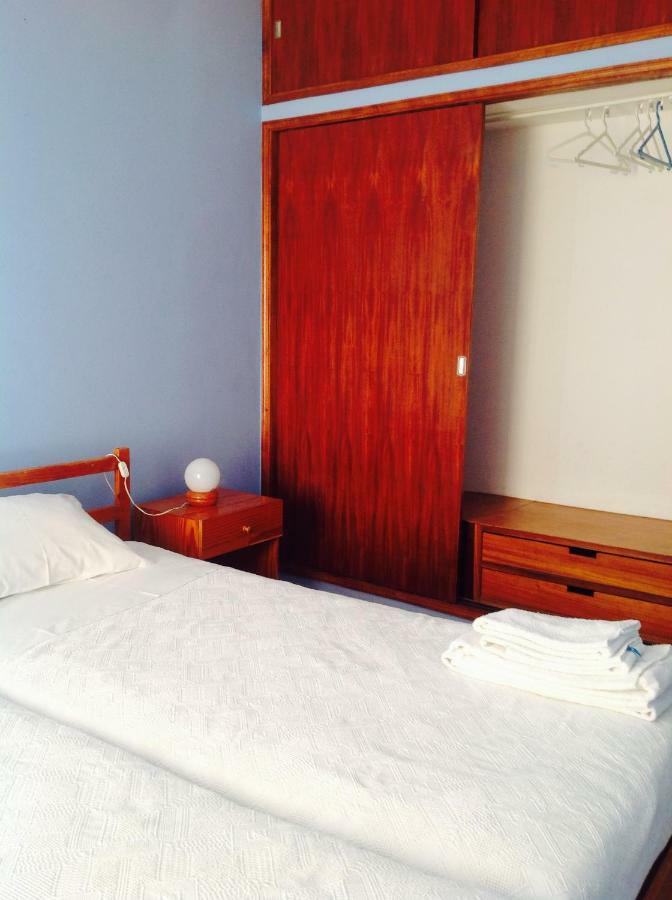 Pensao Algarve Bed & Breakfast Sao Bras de Alportel Bagian luar foto