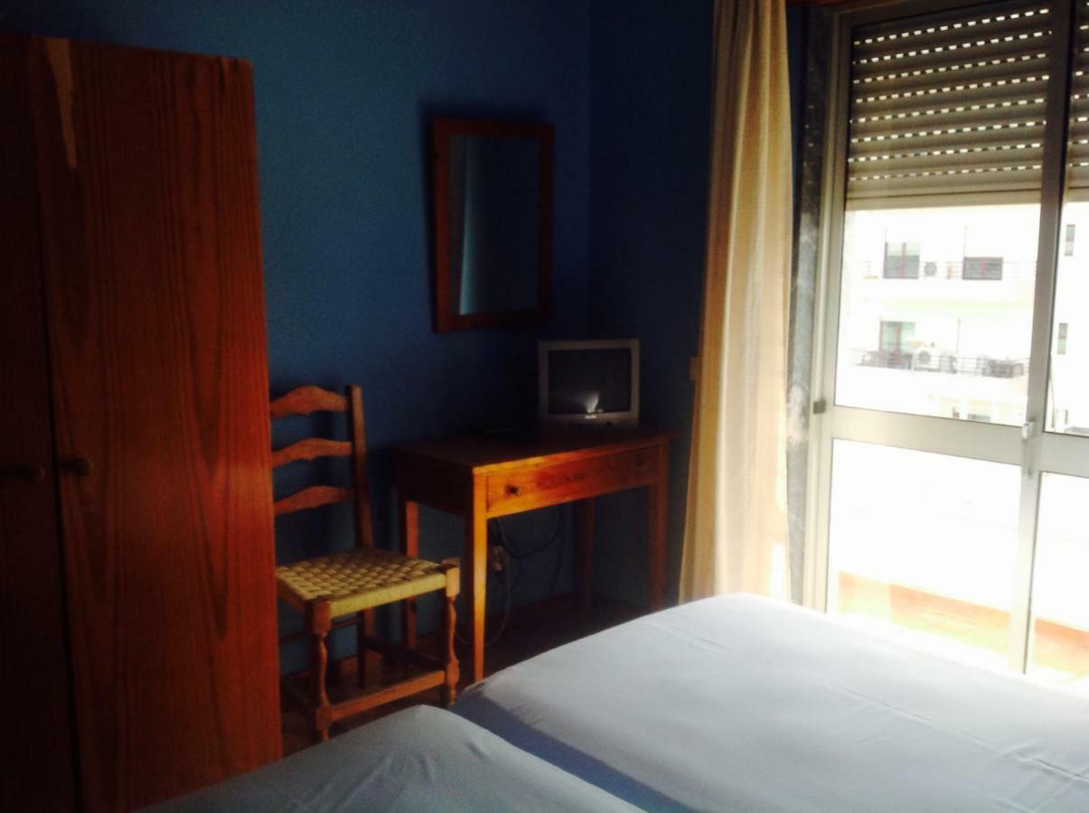 Pensao Algarve Bed & Breakfast Sao Bras de Alportel Bagian luar foto